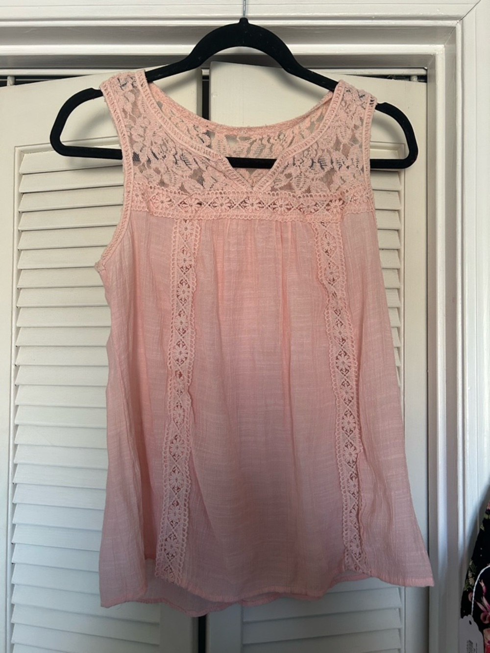 mine Lace Yoke Sleeveless Camisole - Light Pink